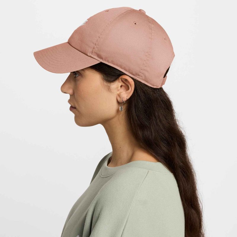 Nike Club Unstructured Futura Wash rose gold/white baseball cap 3