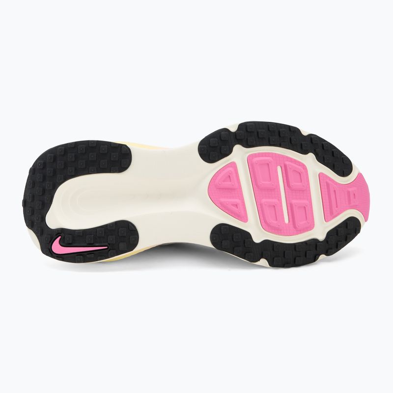 Women's running trainers Nike Vomero 18 barely grey/pale ivory/cannon/playful pink 4
