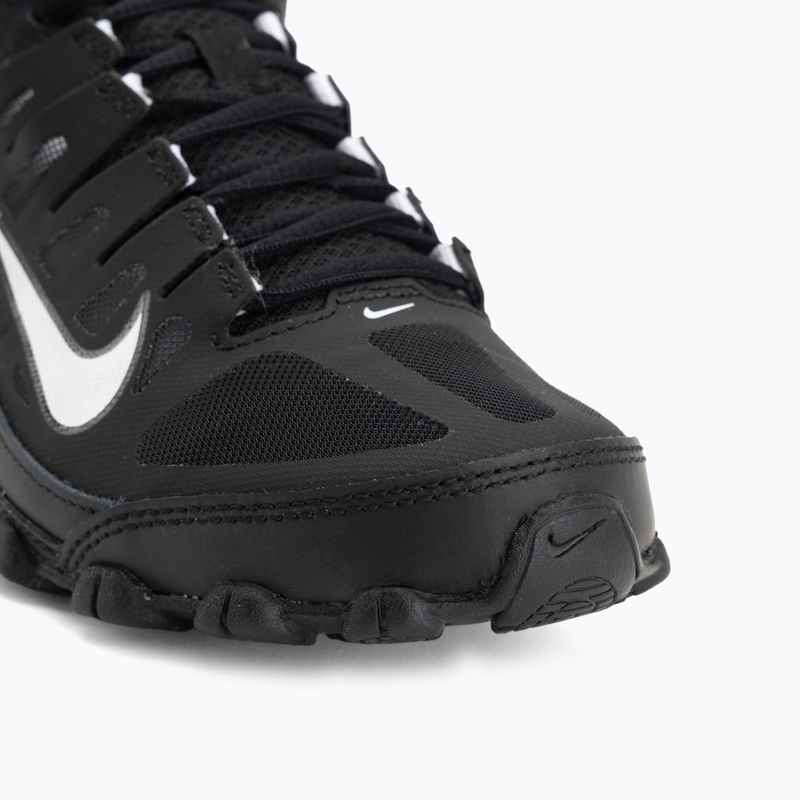 Women's training shoes Nike Reax 8 TR black/white 7