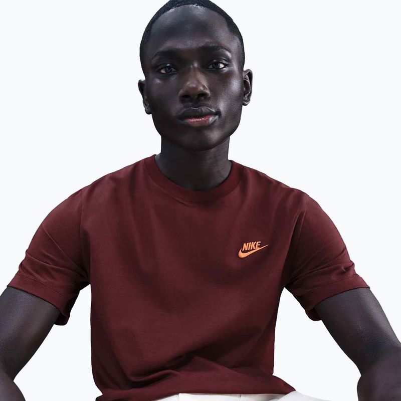 Men's T-shirt Nike Sportswear Club dark team red 4