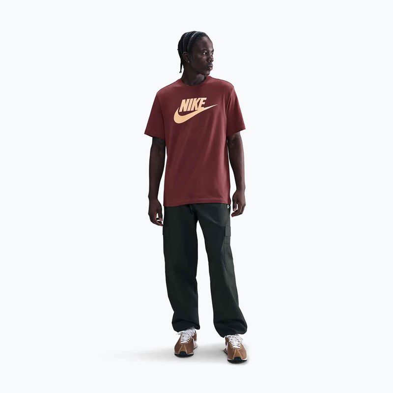 Men's T-shirt Nike Sportswear dark team red 2