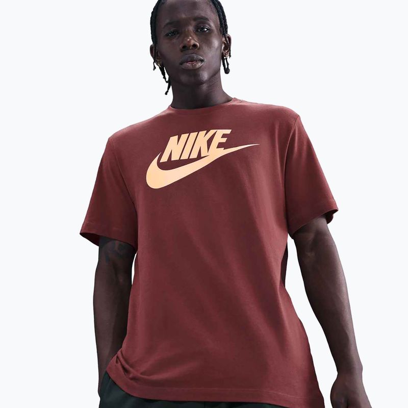 Men's T-shirt Nike Sportswear dark team red 4