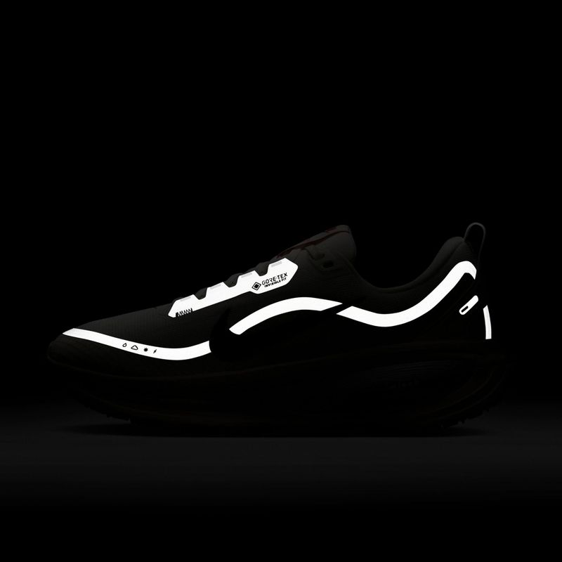 Women's running shoes Nike Vomero 18 GORE-TEX pale ivory/football grey/sundial/sequola 9