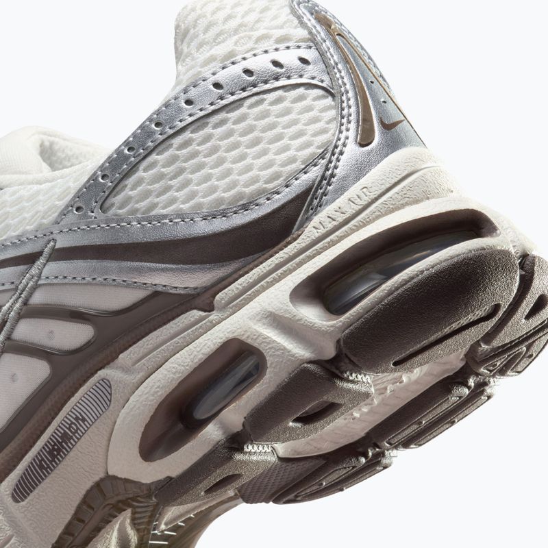 Women's shoes Nike Air Max Moto 2K phantom/metallic silver/baroque brown 4