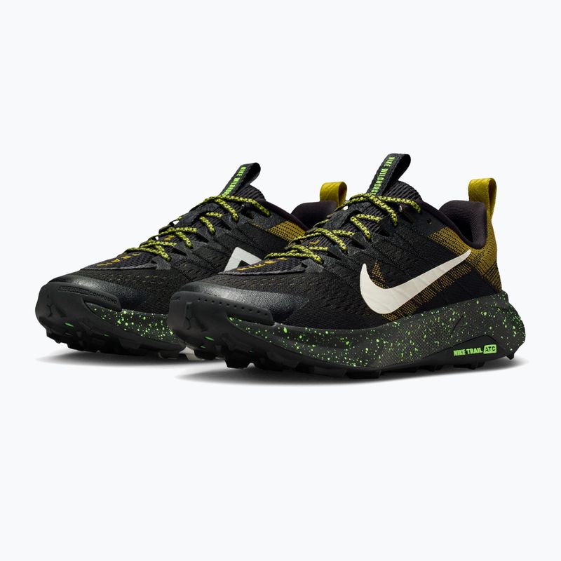 Womenʼs running shoes Nike Wildhorse 10 black/peat moss/volt ice/phantom 3