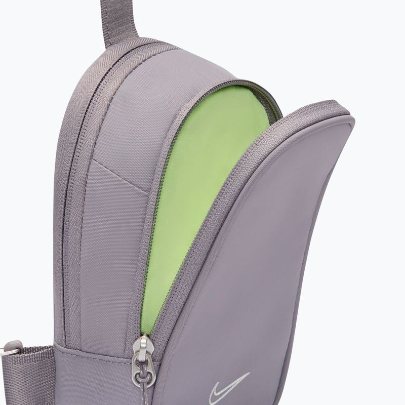 Pouch Nike Sportswear Commute Sling 1 l pencil point/light smoke grey 5