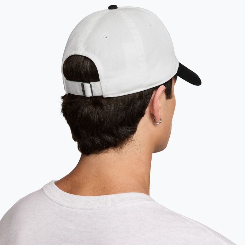 Baseball cap Nike Club Unstructured Futura Wash white/black/black 5