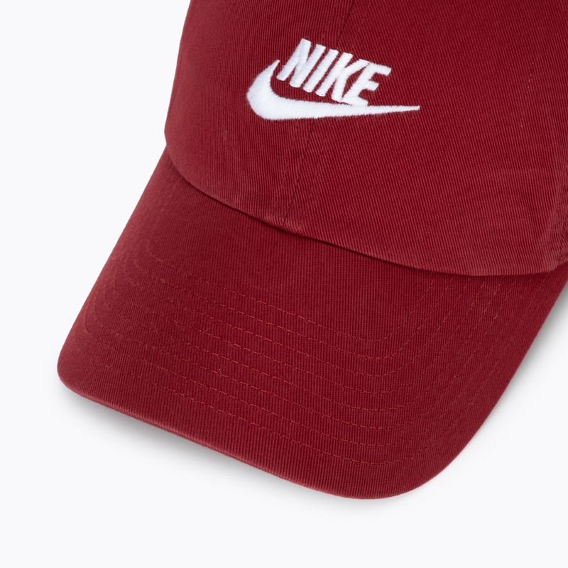 Baseball cap Nike Club Unstructured Futura Wash team crimson/white 3