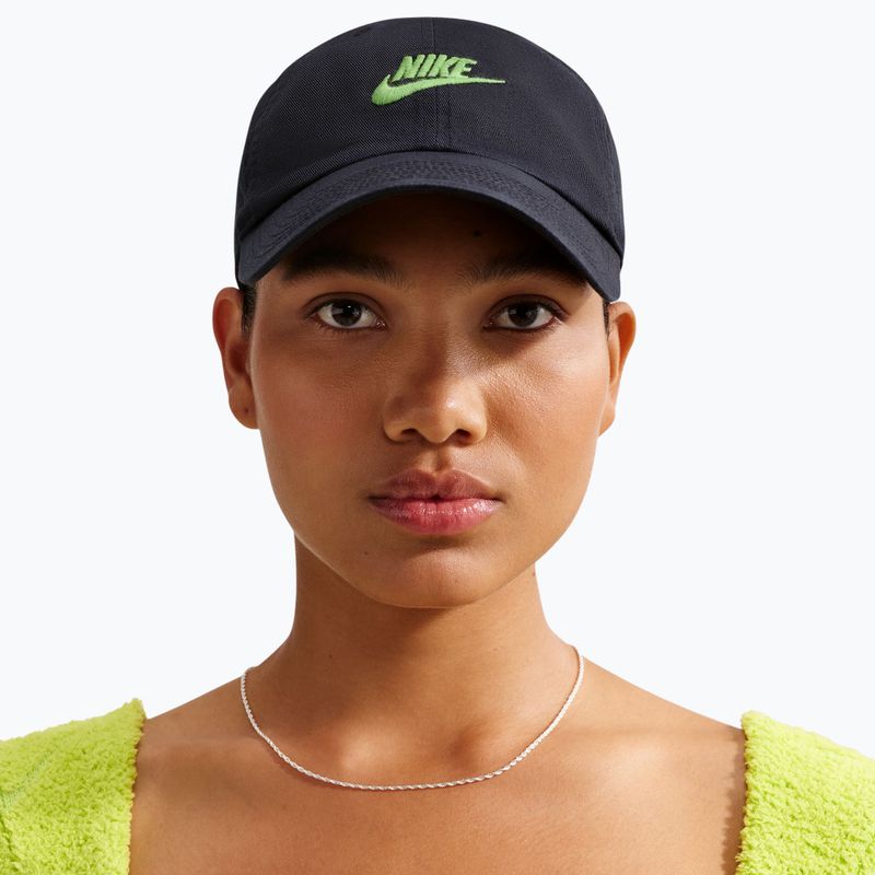 Baseball cap Nike Club Unstructured Futura Wash black/mean green