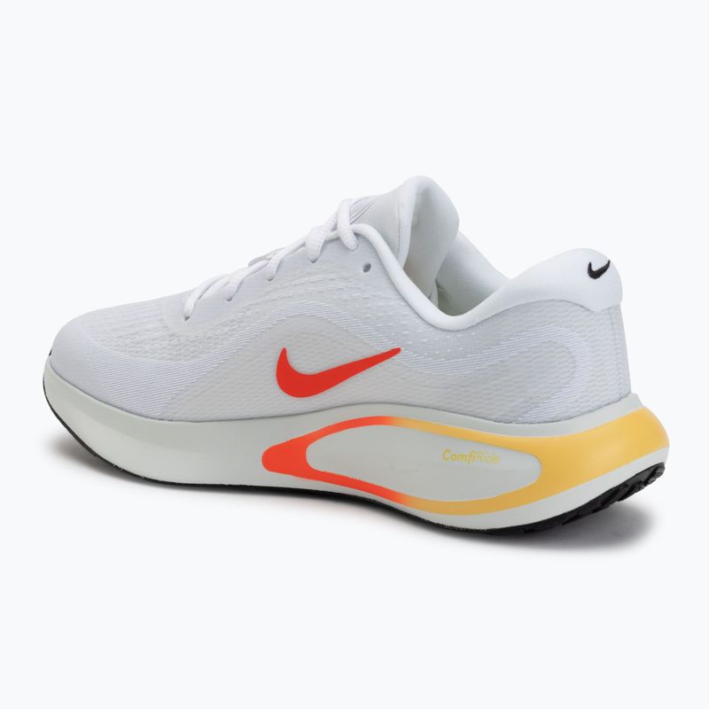 Men's running shoes NikeJourney Run white/spruce aura/bright crimson 3