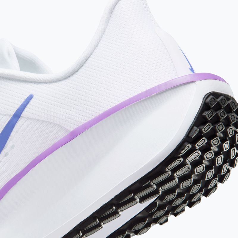 Women's running shoes Nike Quest 6 white/black/bright violet/sapphire 8