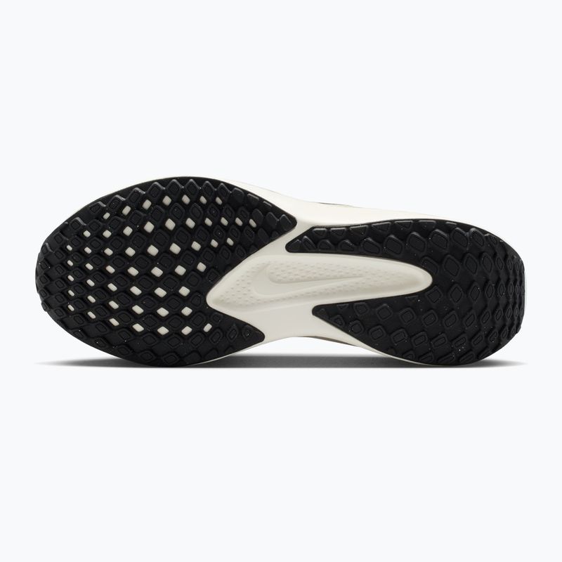 Women's running shoes Nike Quest 6 light khaki/sail/metallic gold/off noir 6