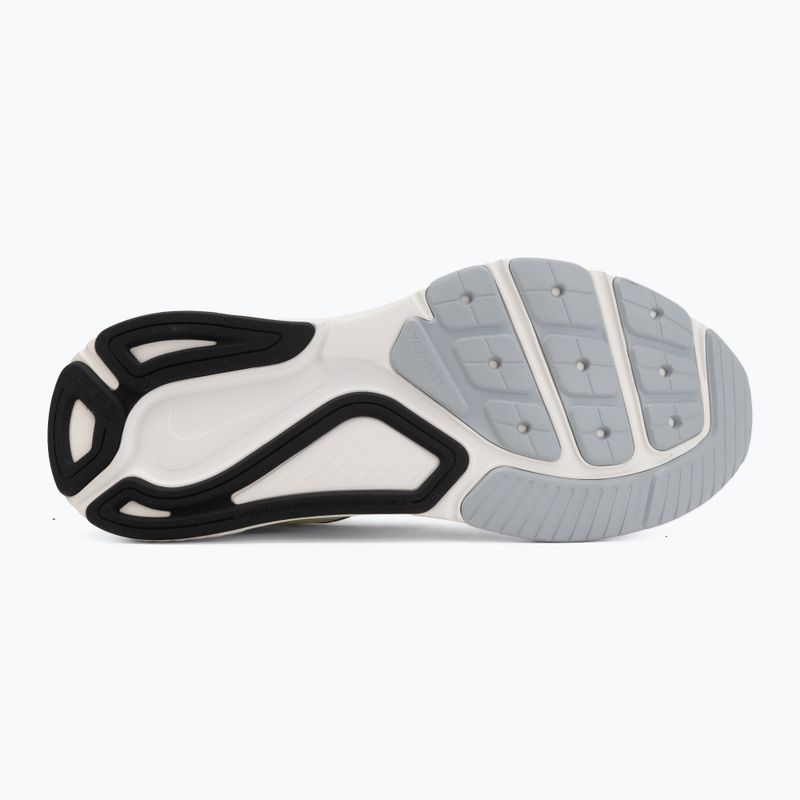 Men's running shoes Nike Structure 26 summit white/volt/total orange/black 4