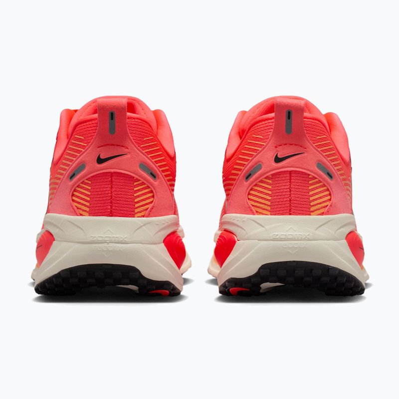 Women's running shoes Nike Vomero 18 Hot lava/chalk/orange pulse/black 4