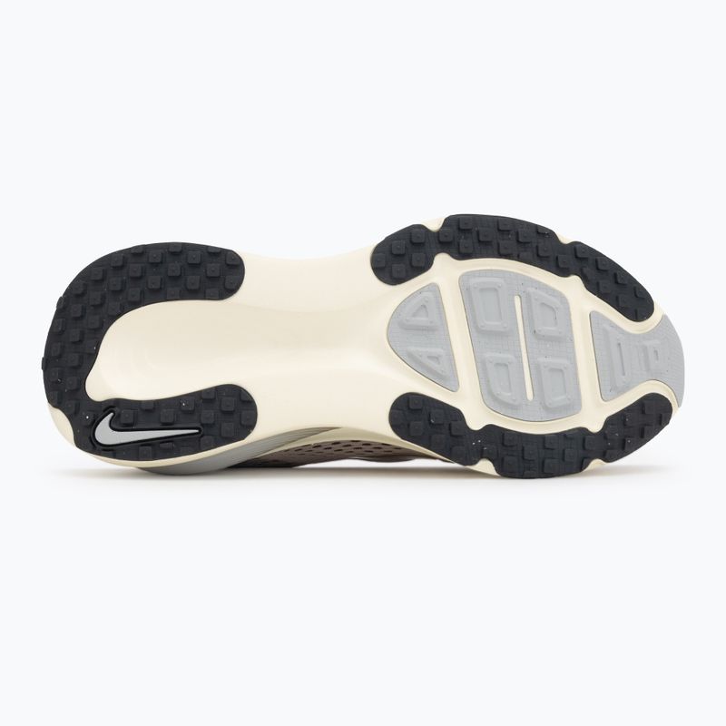 Women's running shoes Nike Vomero 18 SE cream ii/coconut milk/metallic gold grain 4