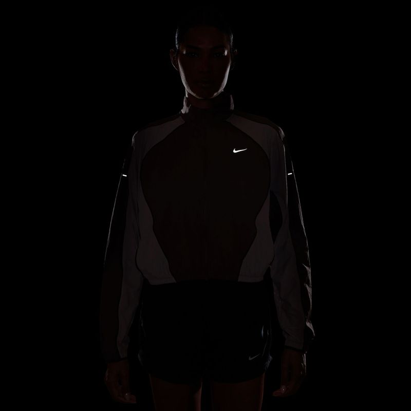 Women's running jacket Nike Swift UV Repel tattoo/light violet ore 4