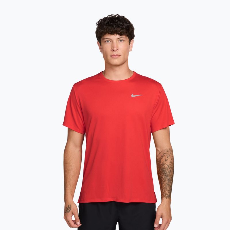 Men's running top Nike Miler Dri-Fit UV light crimson
