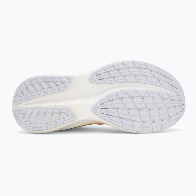 Women's running shoes Under Armour Velociti SPD white/orange bloc/metallic silver 4