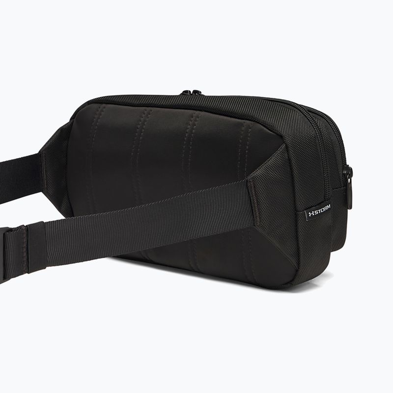 Pouch Under Armour Triumph Crossbody black/halo gray 2