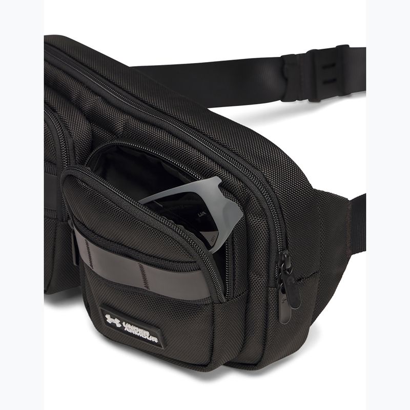 Pouch Under Armour Triumph Crossbody black/halo gray 4