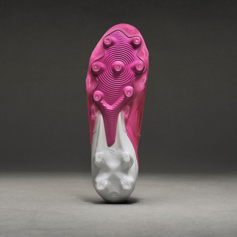 Football boots New Balance Tekela Elite Low V5 FG pink heat/metallic gold/pink satin 9