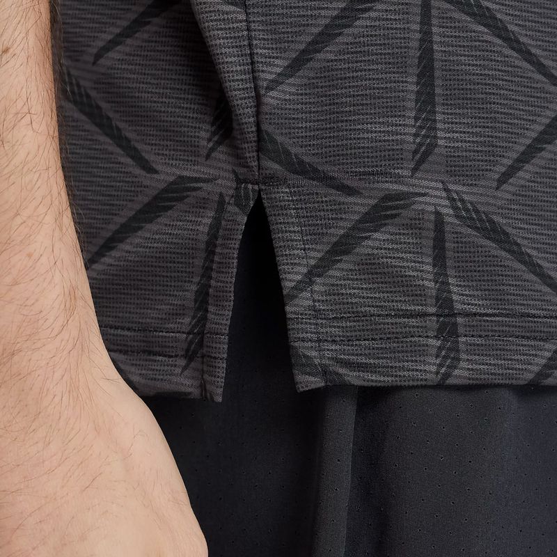 Men's T-shirt New Balance Essentials Printed T black 5