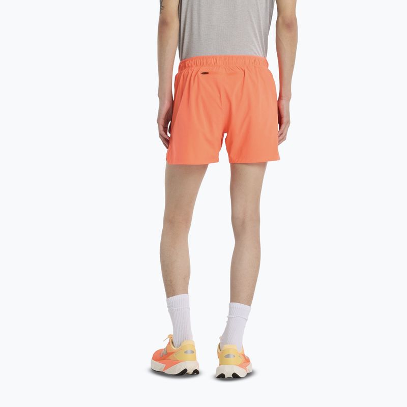 Men's shorts New Balance RC Seamless 5" tangerine heat 2