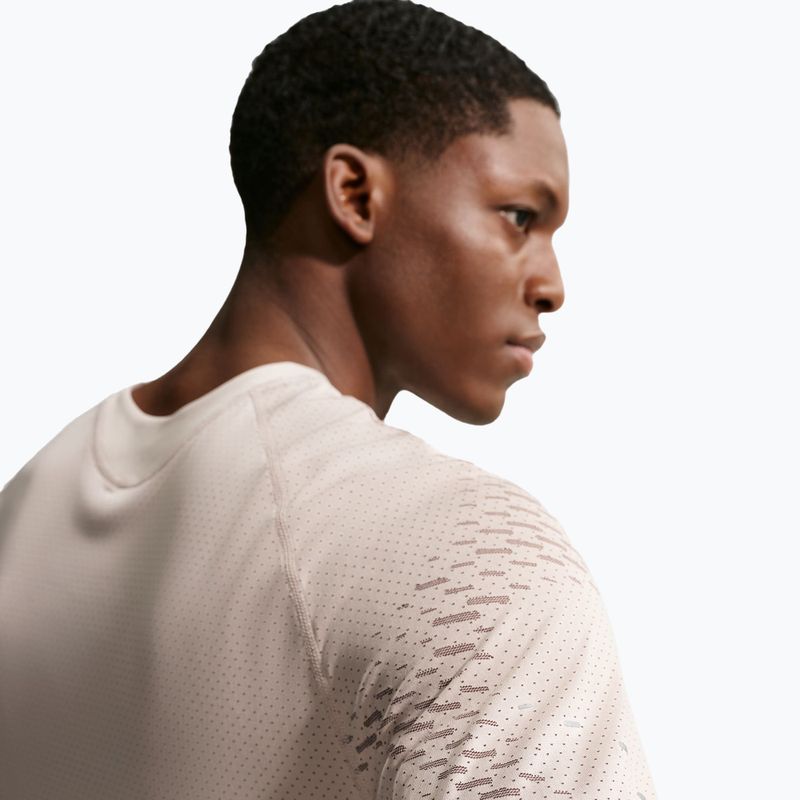 Men's running top Nike Stride Dri-Fit ADV cream li/mink brown 5