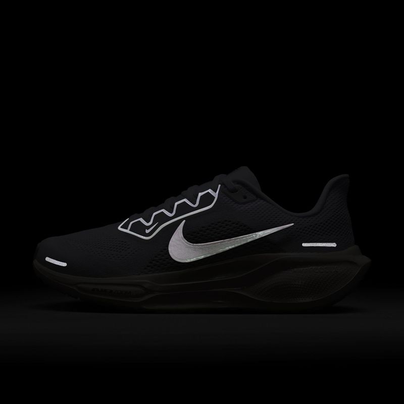 Women's running shoes Nike Pegasus 41 ESS white/chalk/sea glass/white 8