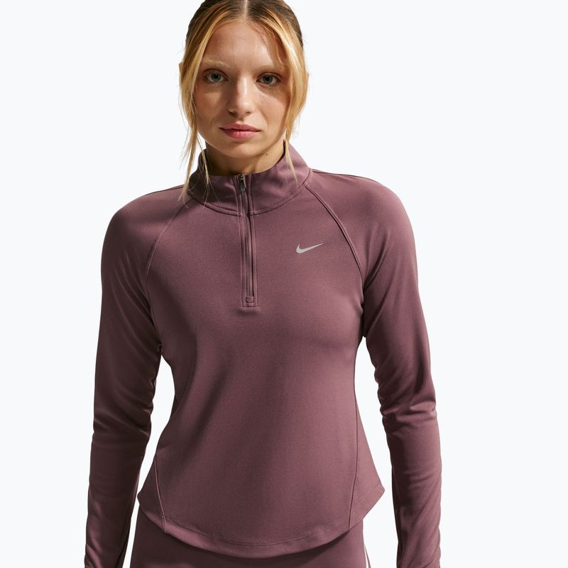 Women's running sweatshirt Nike Tempo Swoosh Run Dri-Fit 1/4-Zip tattoo/white