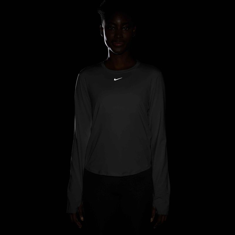 Longsleeve training Nike One Classic Dri-Fit white/black 4