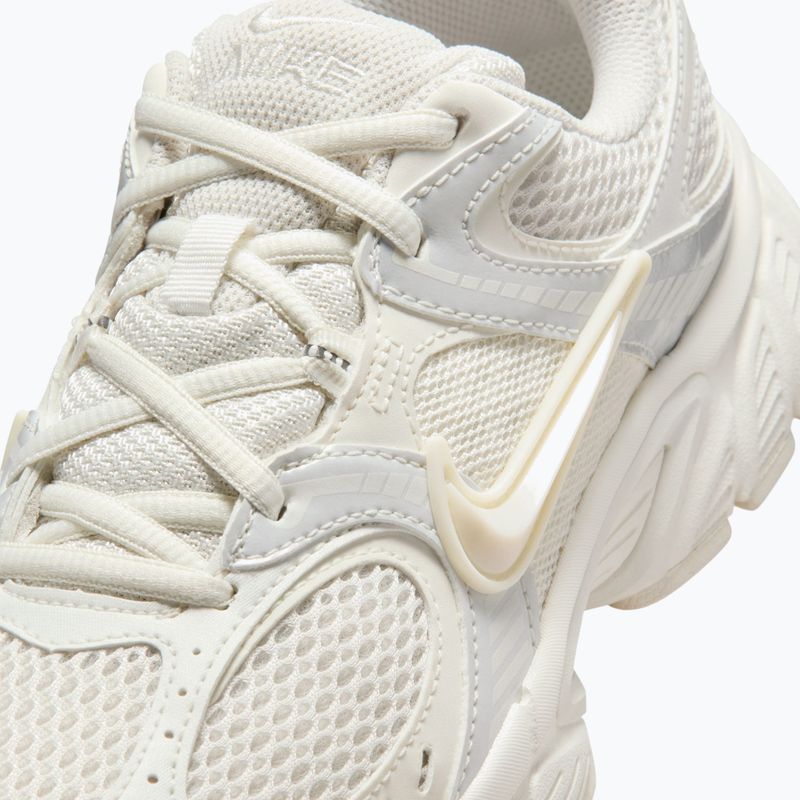Women's shoes Nike V5 RNR phantom/sail/metallic summit white/phantom 6