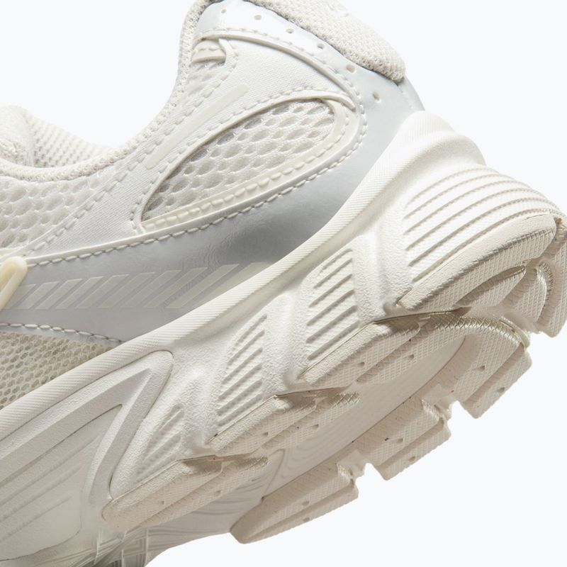 Women's shoes Nike V5 RNR phantom/sail/metallic summit white/phantom 7