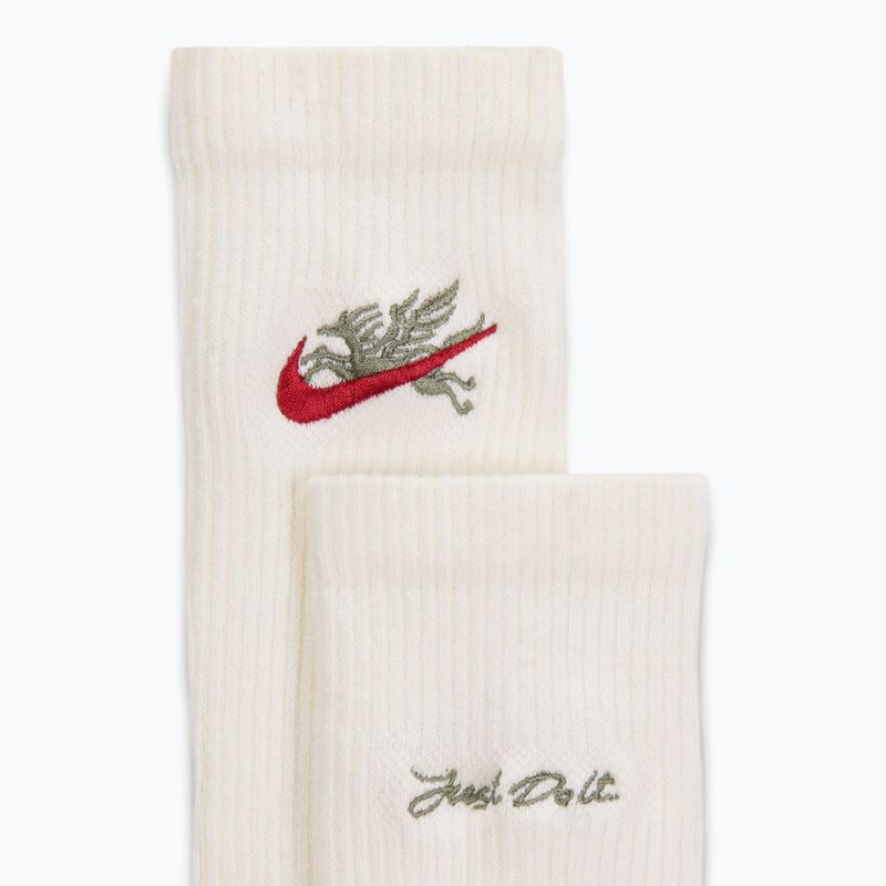Socks Nike Everyday Plus Crew 3 pairs sail/neutral olive/team crimson 4