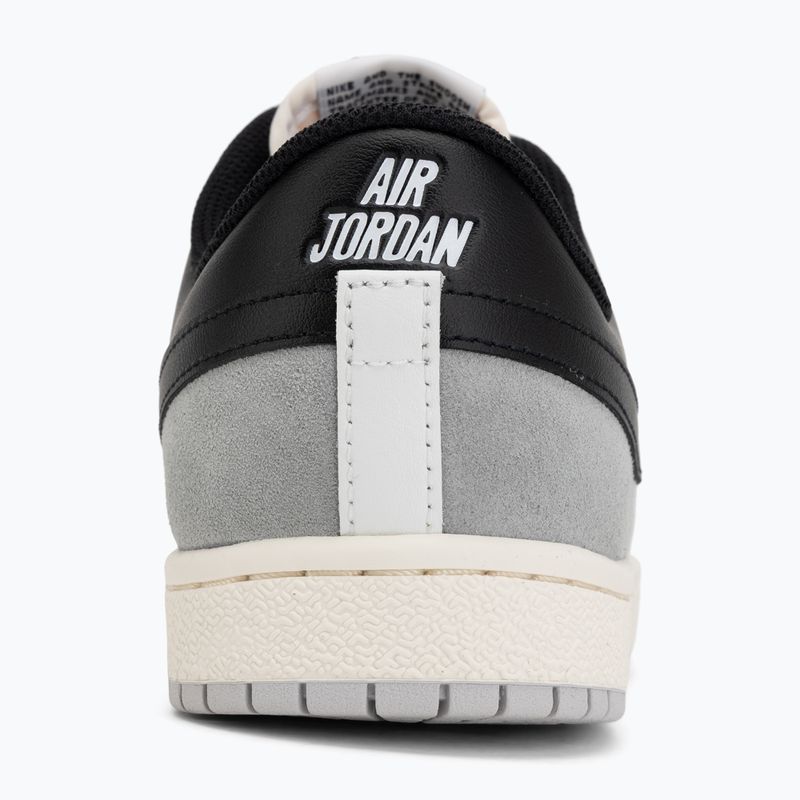 Buty damskie  Nike Air Jordan Skyline Low summit white/light smoke grey/sail/black 6