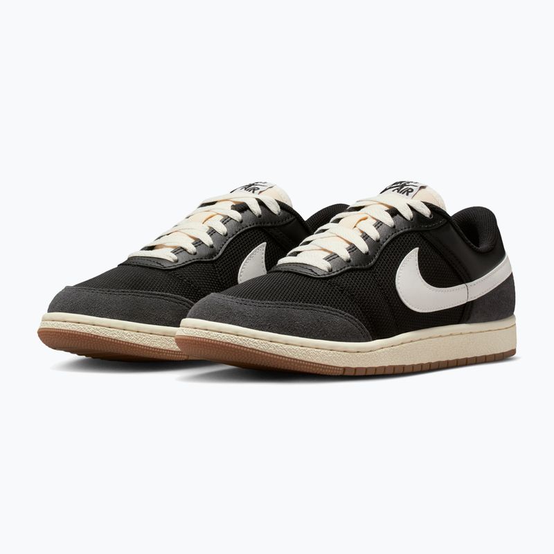 Women's shoes Nike Air Jordan Skyline Low black/sail/gum med brown/summit white 3