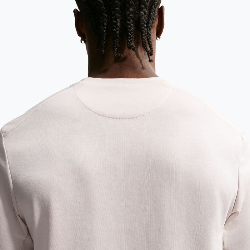 Men's training T-shirt Nike Dri-Fit Primary light orewood brown/light orewood brown 5