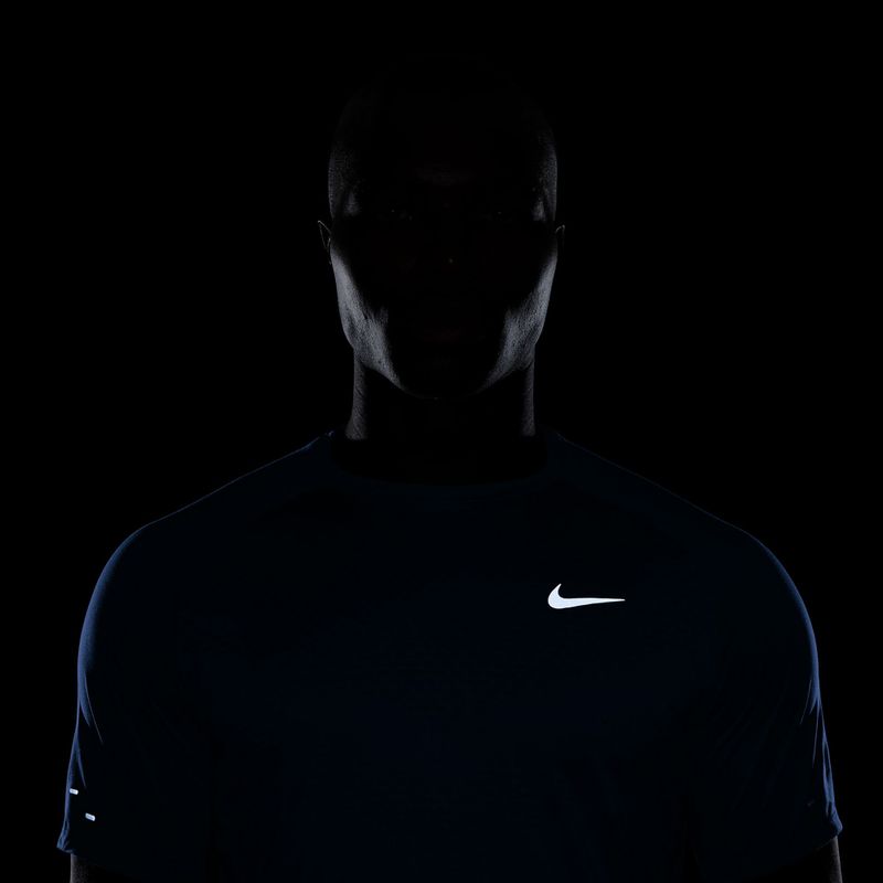 Men's running T-shirt Nike Stride ADV royal pulse 4