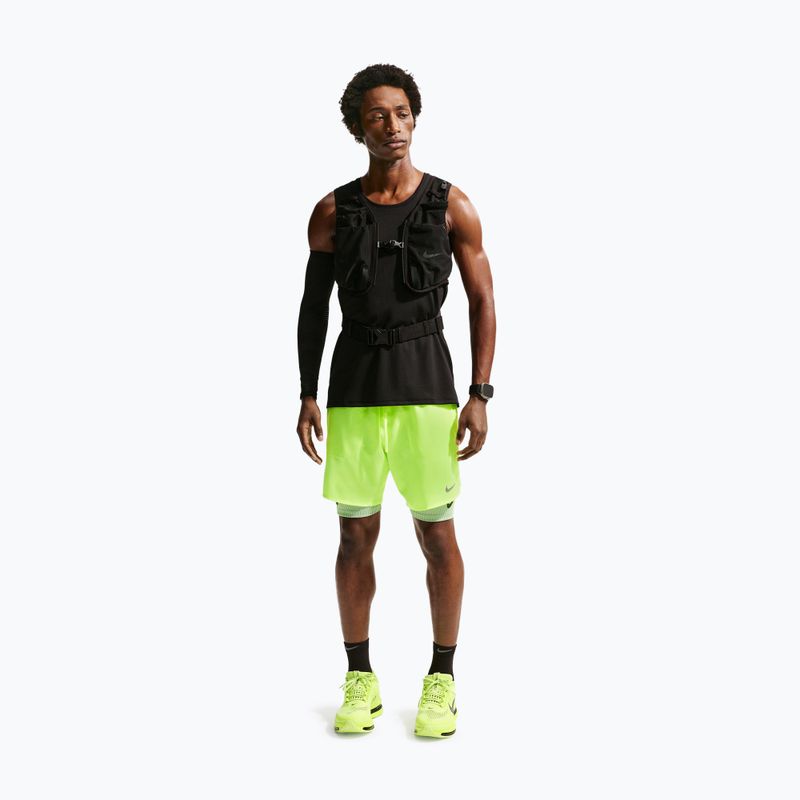 Men's running shorts Nike Stride Dri-Fit Brief-Lined 7" volt ice 2