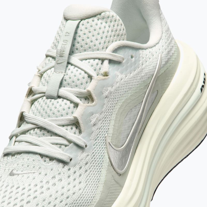 Women's running shoes Nike Winflo 12 off white/barely green/metallic silver 3