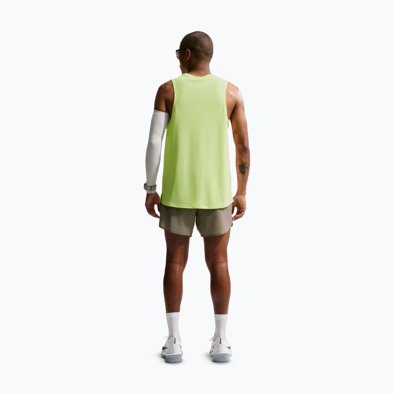 Men's running shorts Nike Stride Dri-Fit Brief-Lined 5" light army/spruce fog 3