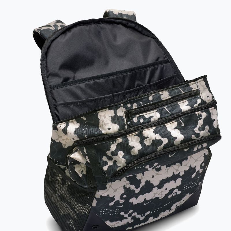 Training backpack Nike Brasilia Extra Large 30 l chalk/black/white 5