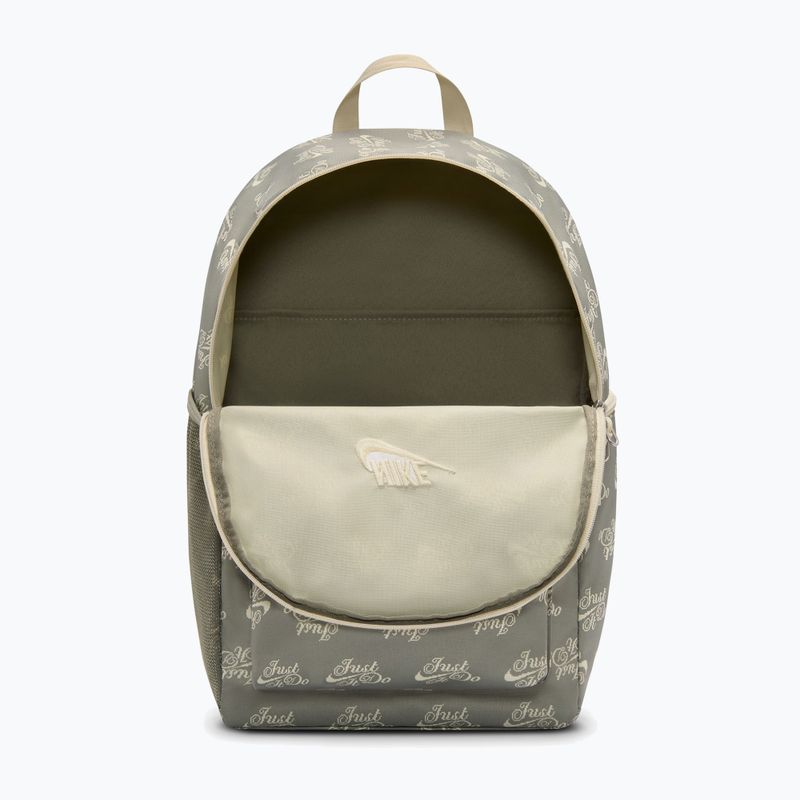 Urban backpack Nike Heritage 23 l light army/light khaki/light khaki 4