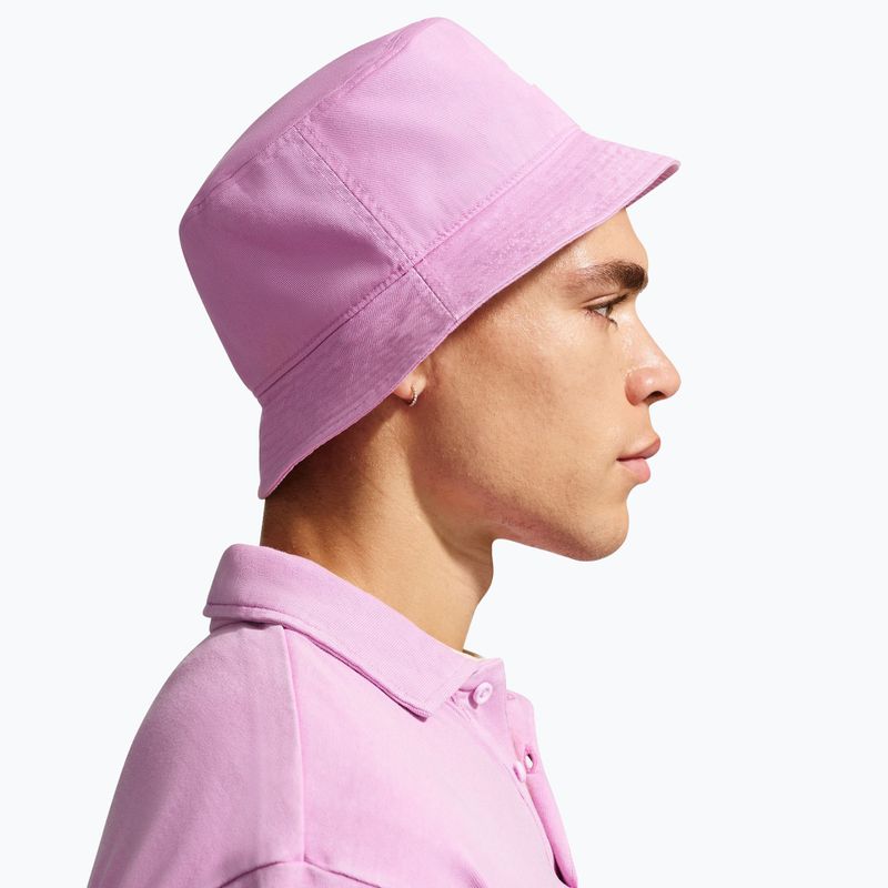 Hat Nike Apex Futura light magenta/white 4