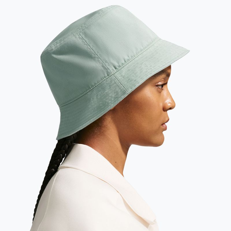 Hat Nike Apex Futura steam/white 2