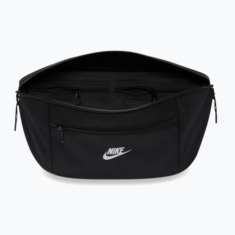 Waist bag Nike Heritage 8 l black/black/white 4