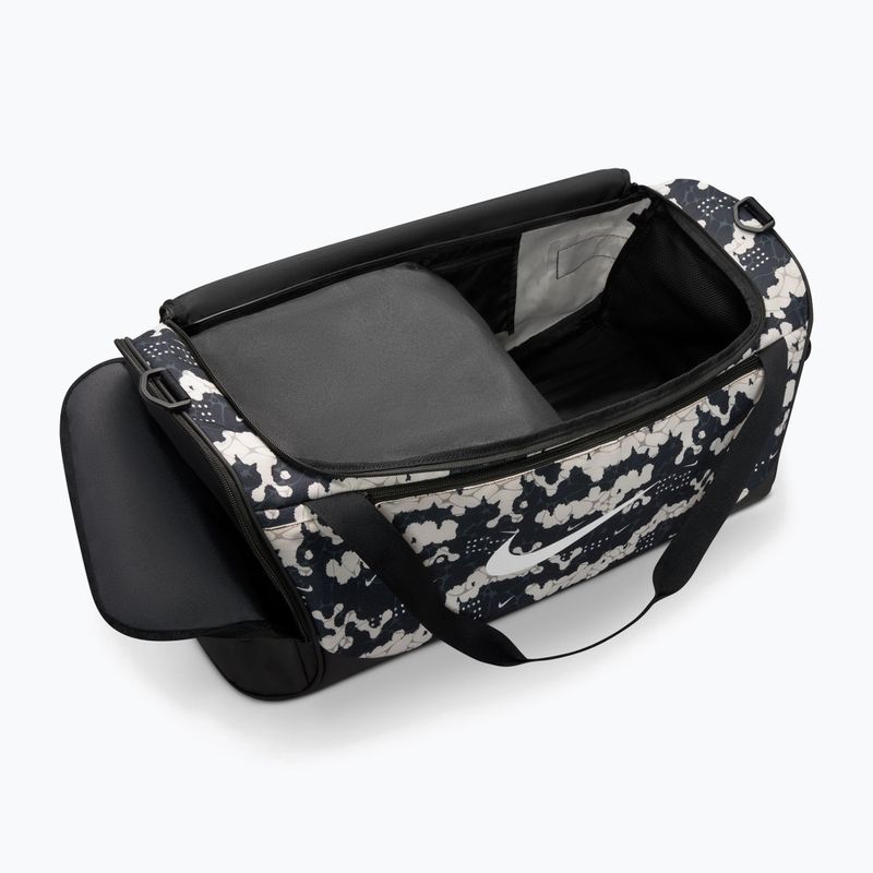 Training bag Nike Brasilia 60 l chalk/black/white 4