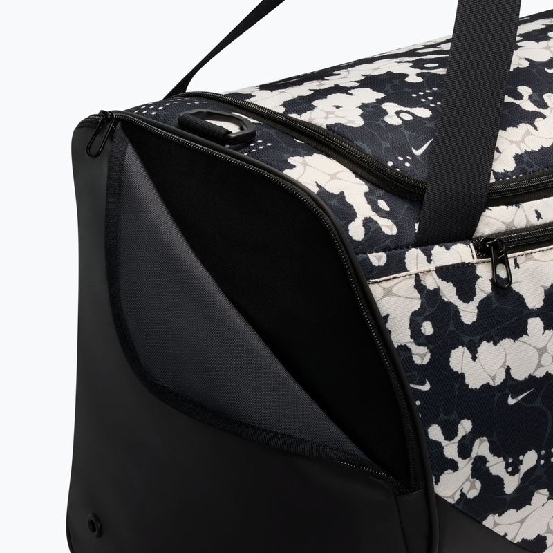 Training bag Nike Brasilia 60 l chalk/black/white 8