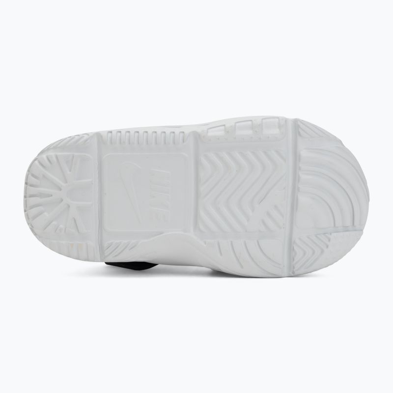 Children's shoes Nike Team Hustle D 12 white/black/clear emerald/topaz gold 4