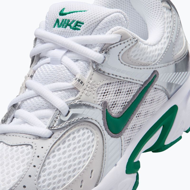 Shoes Nike V5 RNR whitevast grey/malachite 3